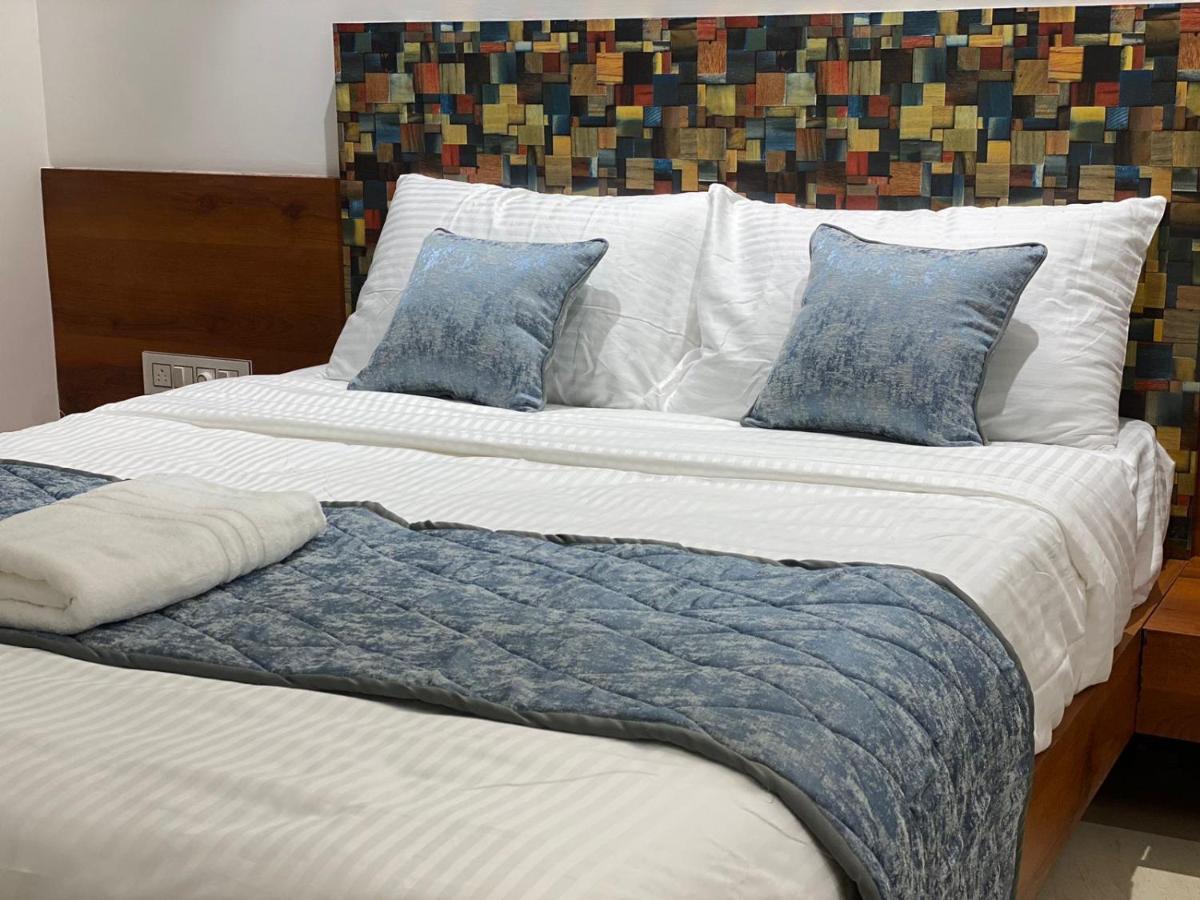 The Urban Hive Hotel Belgaum Εξωτερικό φωτογραφία