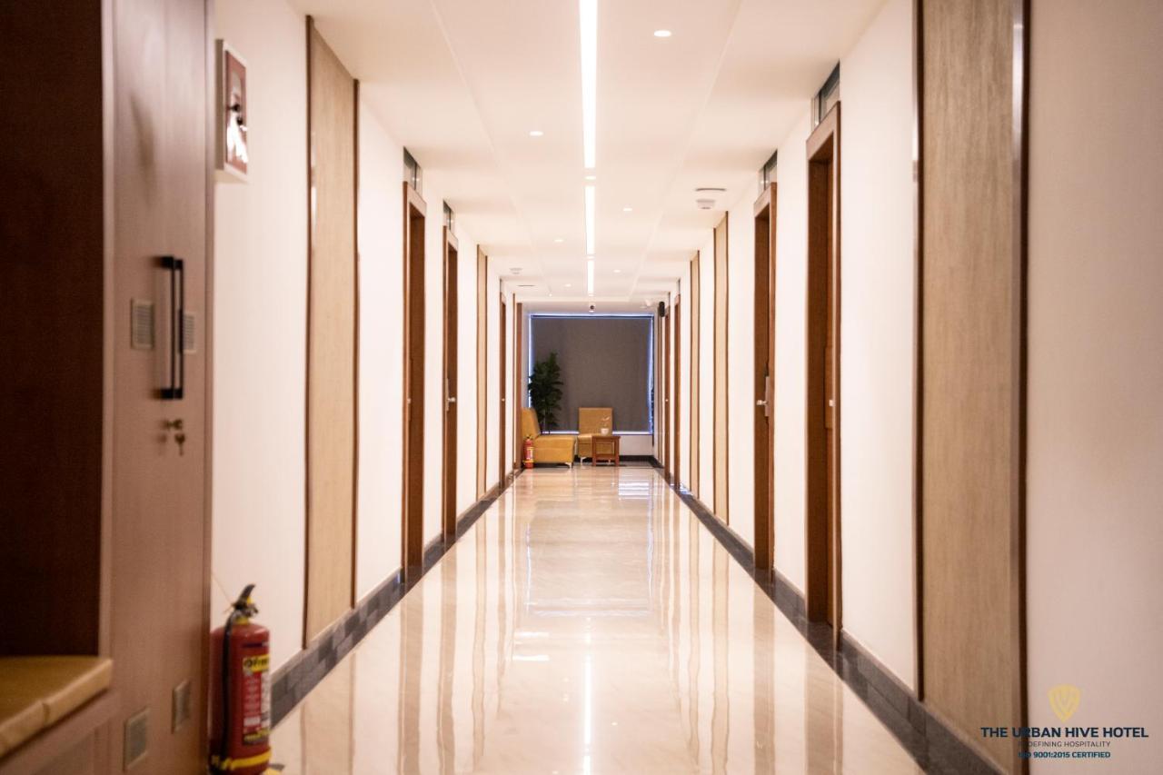 The Urban Hive Hotel Belgaum Εξωτερικό φωτογραφία
