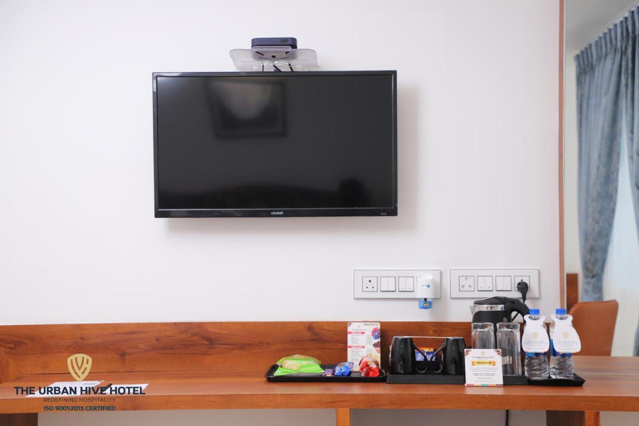 The Urban Hive Hotel Belgaum Εξωτερικό φωτογραφία