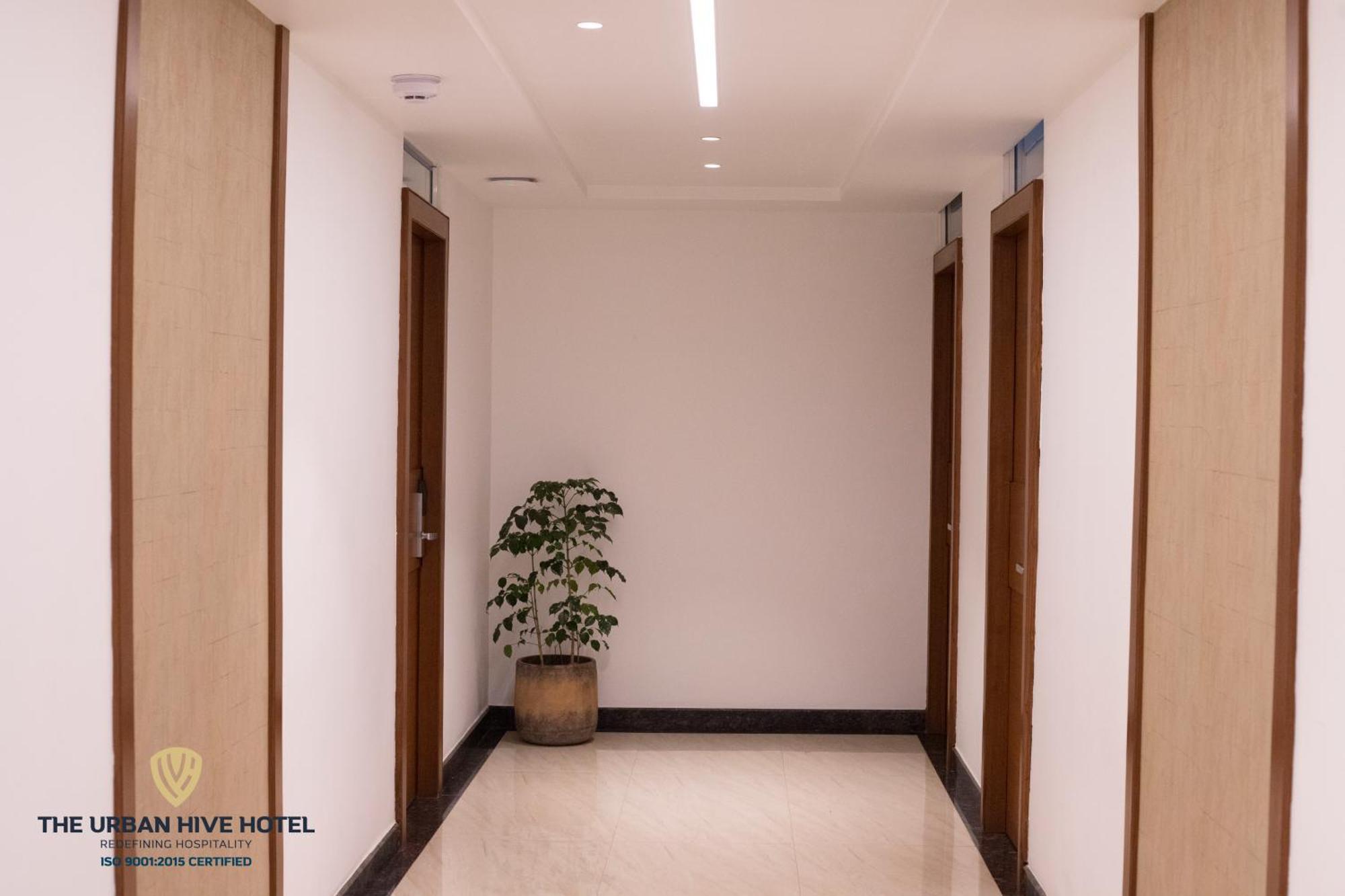 The Urban Hive Hotel Belgaum Εξωτερικό φωτογραφία
